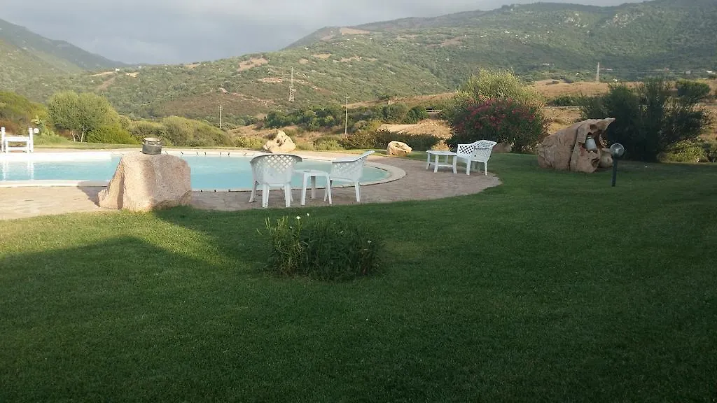 Hotel Ristorante La Tana Di Li Mazzoni Trinità dʼAgultu